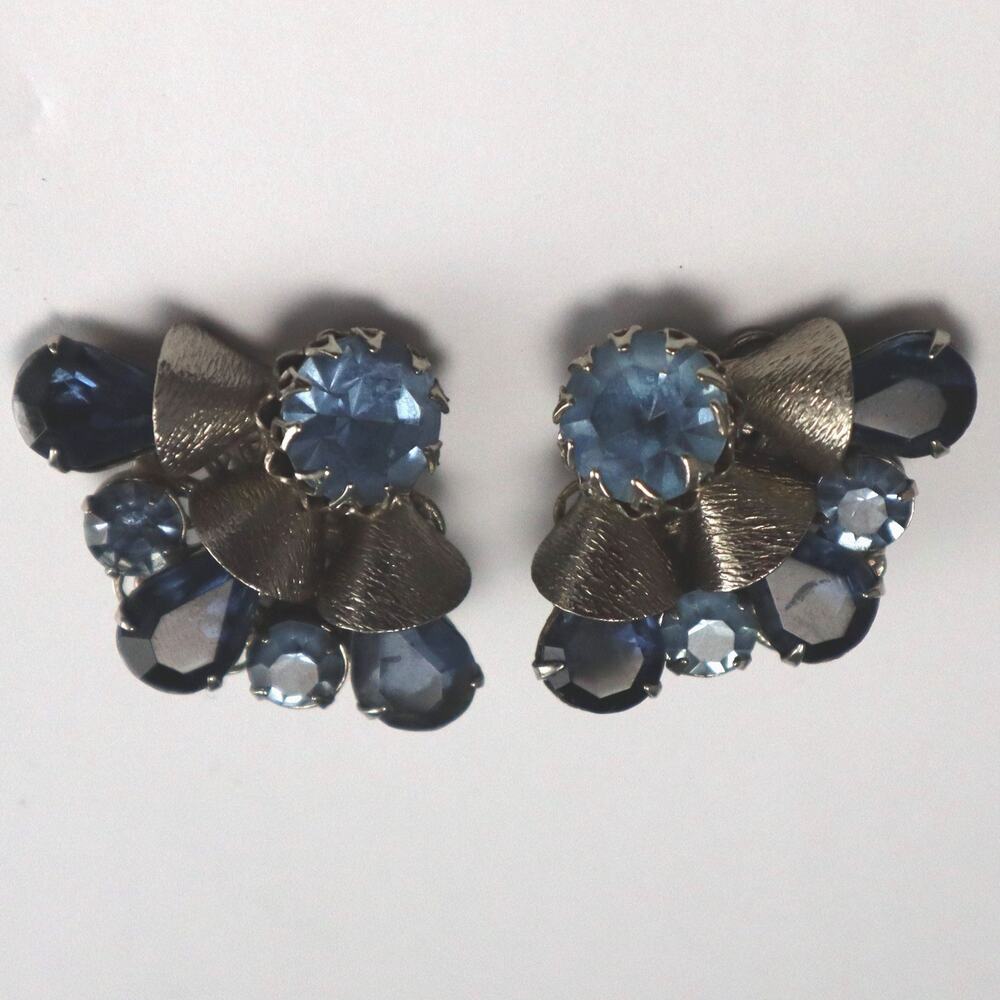 Rhinestone Fanned Flower Earrings Blue Stnes Vintage Clip Backs